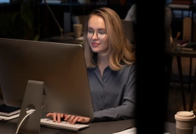 Работа за компьютером, зрение и скрытые факторы риска